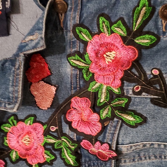 Heart/Eye Jean Jacket - Picture 5 of 7